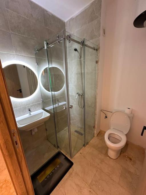 Appartamento Brand New Modern 2 Bedroom With Swimming Pool, Netflix & Iptv