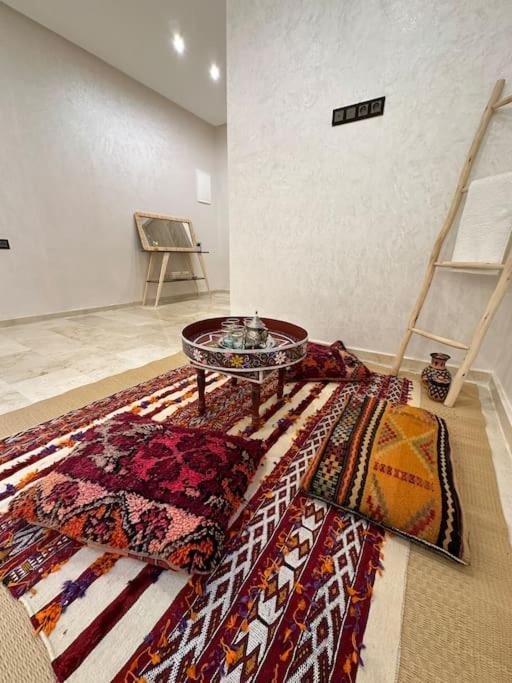 Brand New Modern 2 Bedroom With Swimming Pool, Netflix & Iptv * Marrakesh