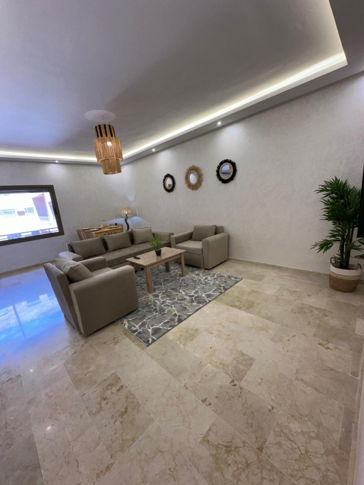 Appartamento Brand New Modern 2 Bedroom With Swimming Pool, Netflix & Iptv Marrakesh
