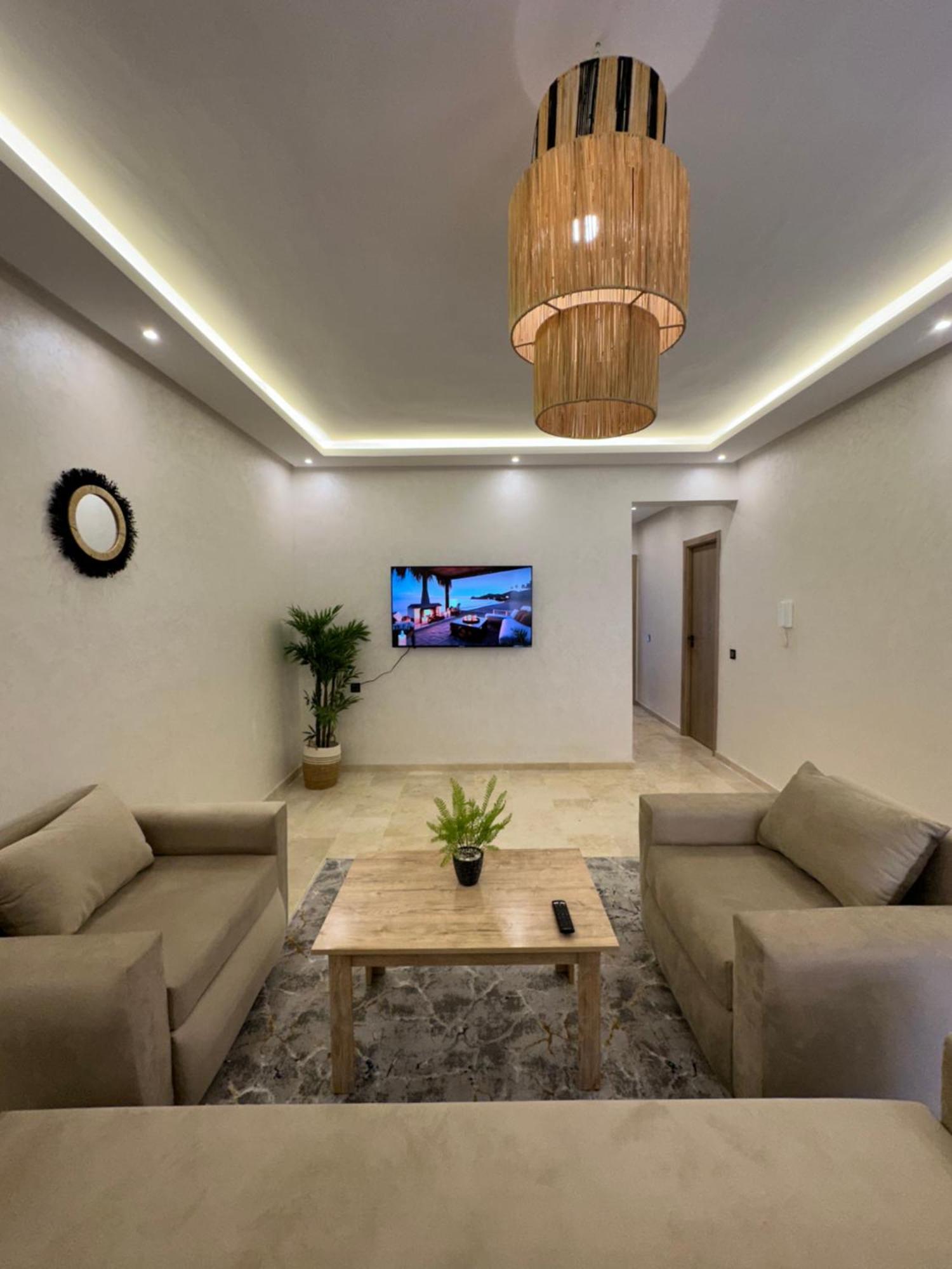 Brand New Modern 2 Bedroom With Swimming Pool, Netflix & Iptv