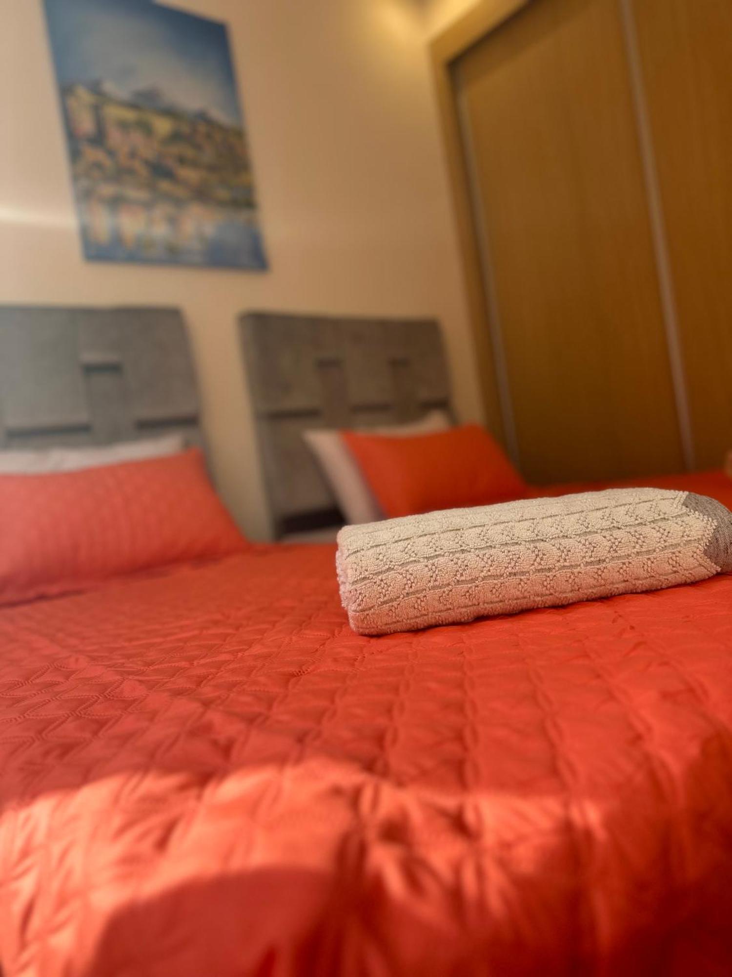 Brand New Modern 2 Bedroom With Swimming Pool, Netflix & Iptv Appartamento *